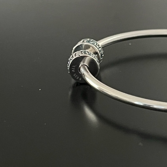 PANDORA authentic "Unique as you are" SS bangle with 2 teal pave charms preowned - Picture 3 of 10